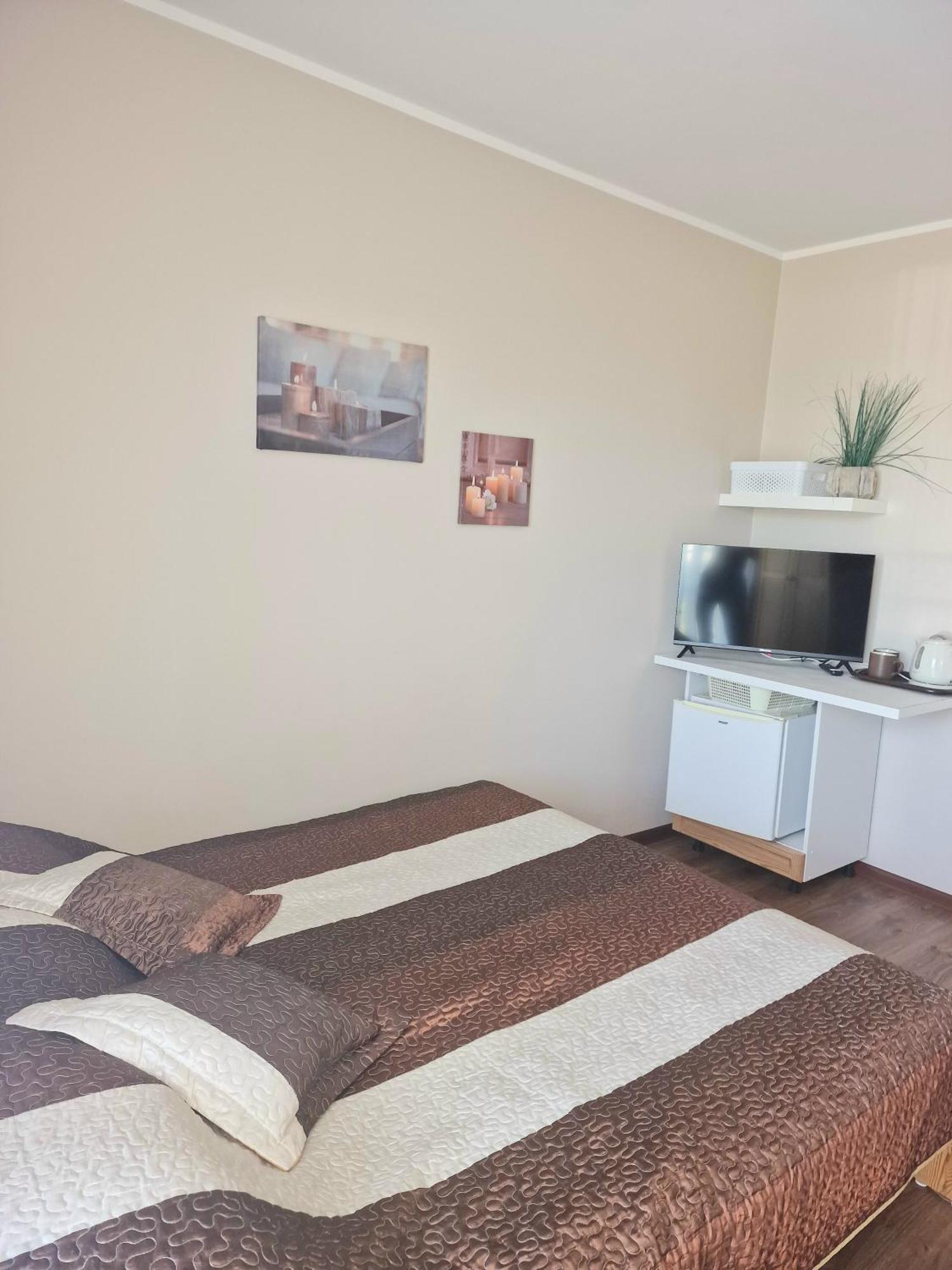 Avasta Homestay *
